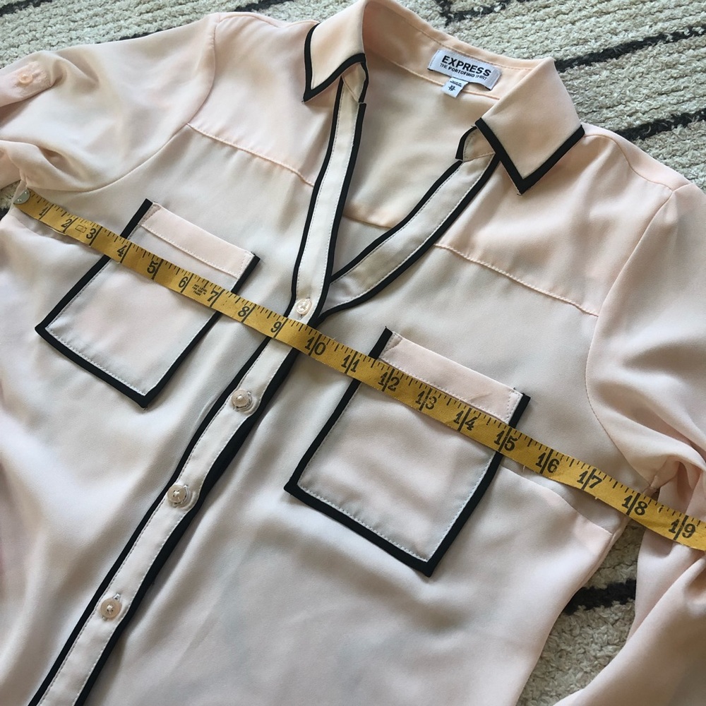 Express button down blouse - Picture 7 of 9
